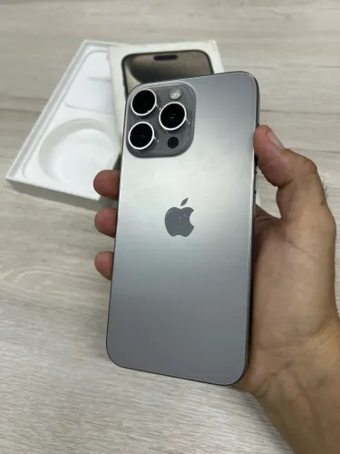 iPhone 15 Pro Max 512gb