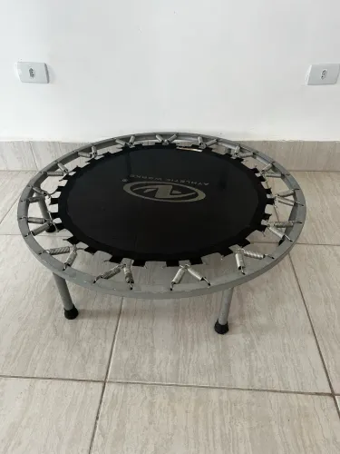 Trampolim Jump profissional 30 molas