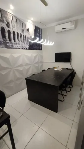 ALUGA- SE SALAS COMERCIAIS