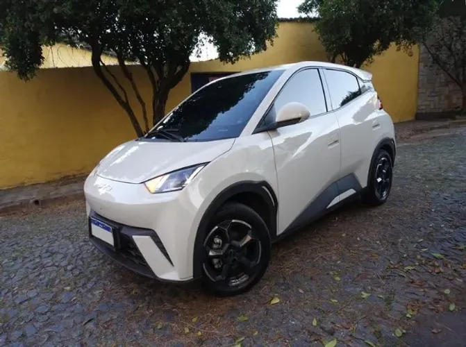 BYD Dolphin Mini (Elétrico) 2025
