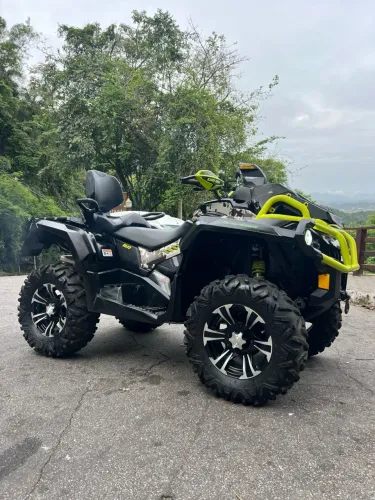 BRP Can-Am Outlander X MR 1000 4X4 Quadr. 2015