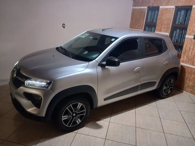 Renault Kwid Intense 1.0 Flex 12V 5P Mec. 2024