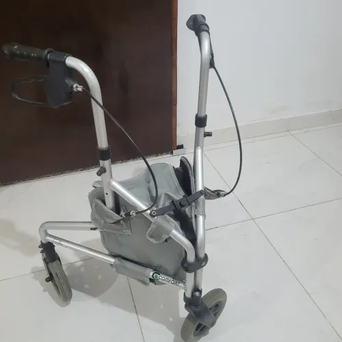 Andador ortopédico