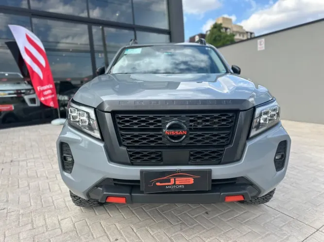 Nissan Frontier Pro4x CD 4X4 2.3 Bi-TB Die. AUT 2023