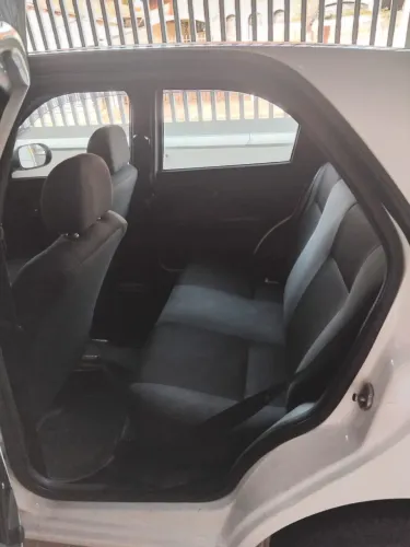 Fiat Palio 1.0 Economy Fire Flex 8V 4P 2013