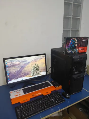 Computador Completo Gamer i5 SSd 240 Ram 16Gb Rx 560 Monitor 20 Divido