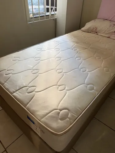 Cama solteiro colchão e base