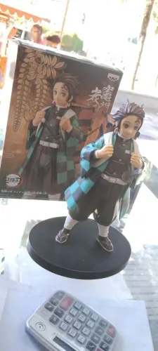 Demon Slayer Kimetsu No Yaiba Tanjiro Kamado Vol 18 Bandai Original