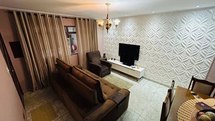 Casa com 2 dormitórios à venda, 138 m² por R$ 560.000,00 - Vila Barros - Guarulhos/SP