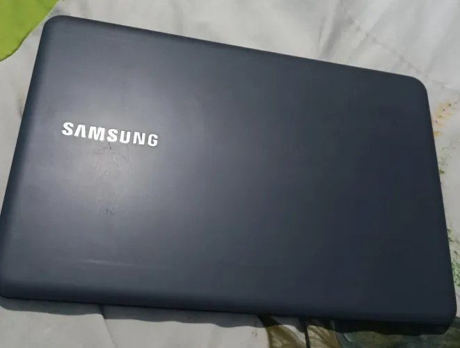 Notebook core i3 de 7 geracao