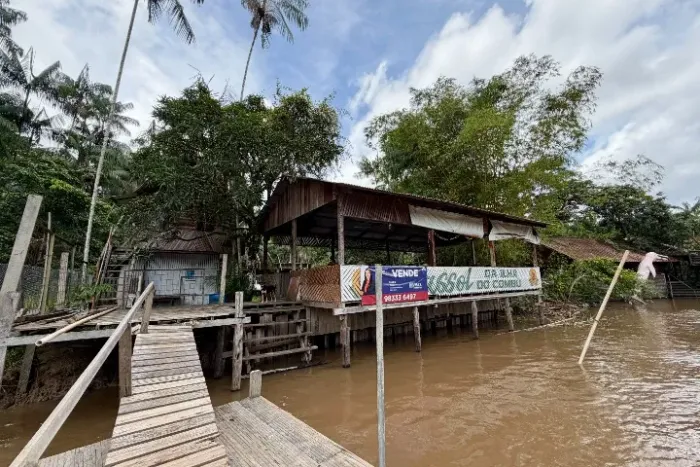 Restaurante completo no Cumbú