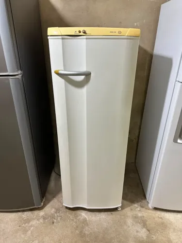 Geladeira Eletrolux degelo seco 280 litros