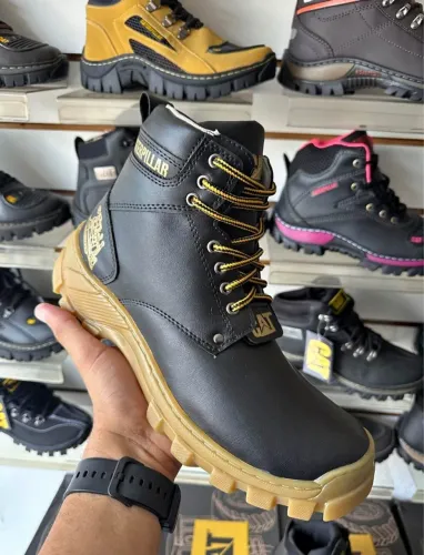 Bota Caterpillar Preta Luxo