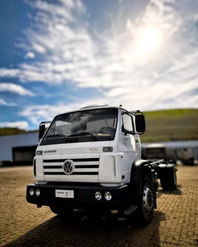 VW 17.230 WORKER 4x2