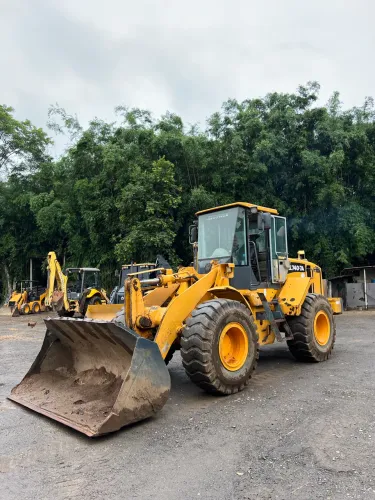 PÁ CARREGADEIRA HYUNDAI HL740-7A