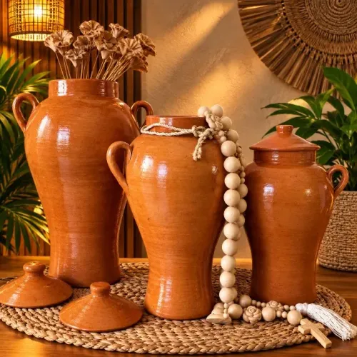 Conjunto de Jarros Decorativos