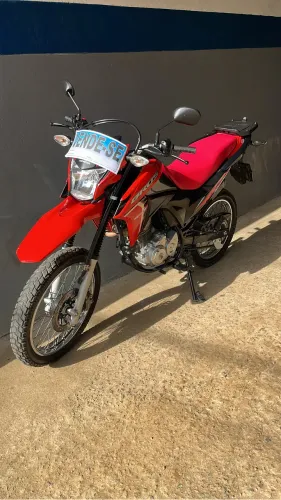 Vendo Bros 24/24 conservada único dono