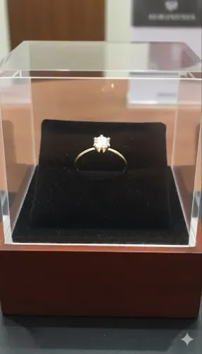 Anel solitário , folheado a ouro