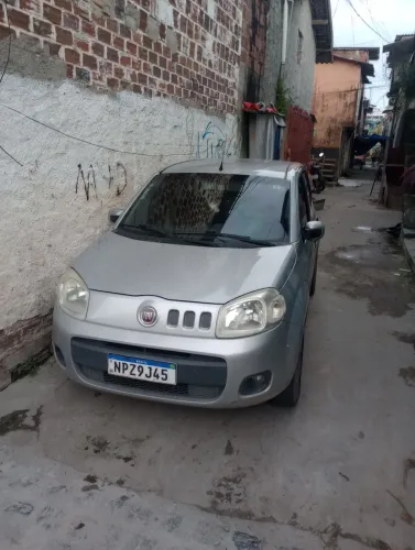 Fiat Uno Vivace/rua 1.0 EVO Fire Flex 8V 5P 2011
