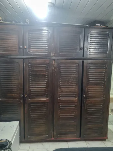 Guarda roupas rustico