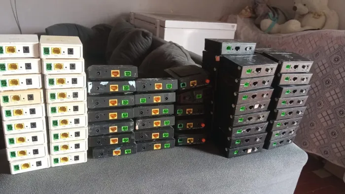 Vendo ONU gpon é xpon e epon 
