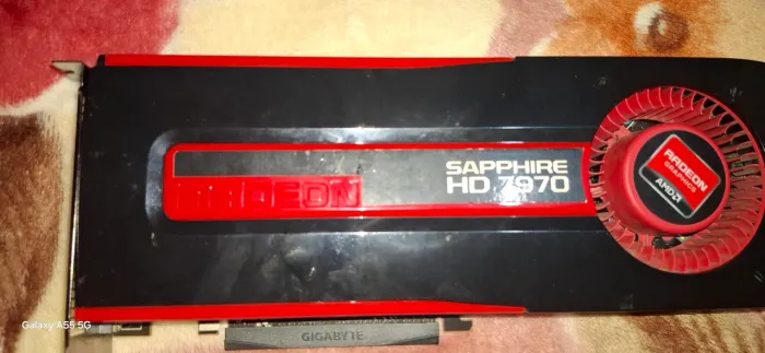 Placa de vídeo radeon 7970 3gb