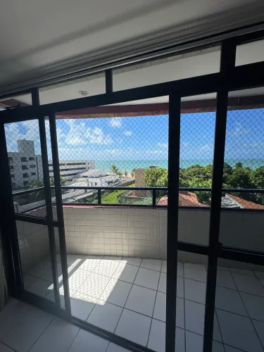 Apto 3 quartos e garagem - MANAÍRA