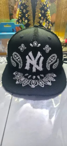 Boné personalizado