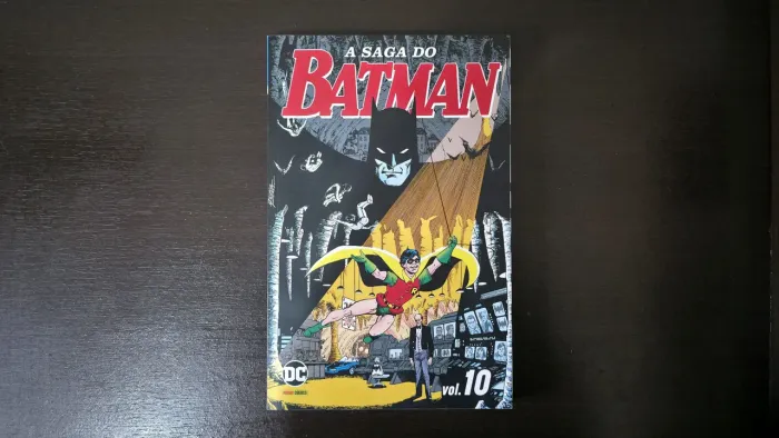 A Saga do Batman Vol. 10 - Primeira Temporada - DC Comics - HQ Panini