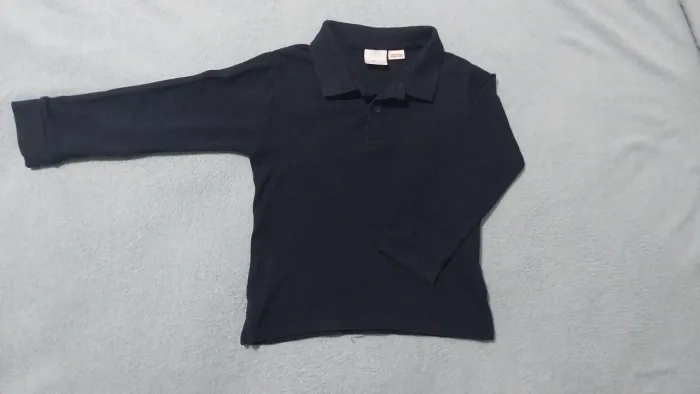 Blusa manga longa gola polo