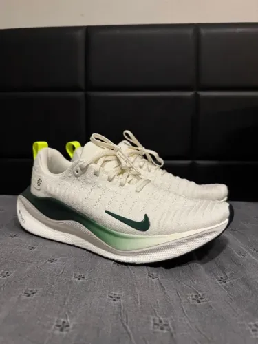 Tênis Nike