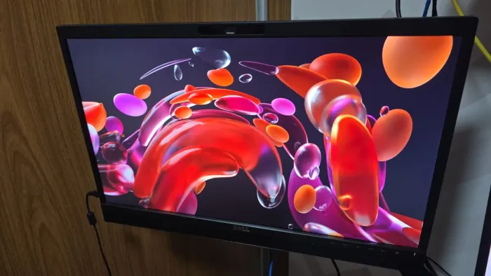 Monitor em perfeito estado