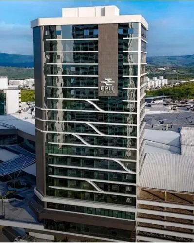 Empresarial Epic Tower