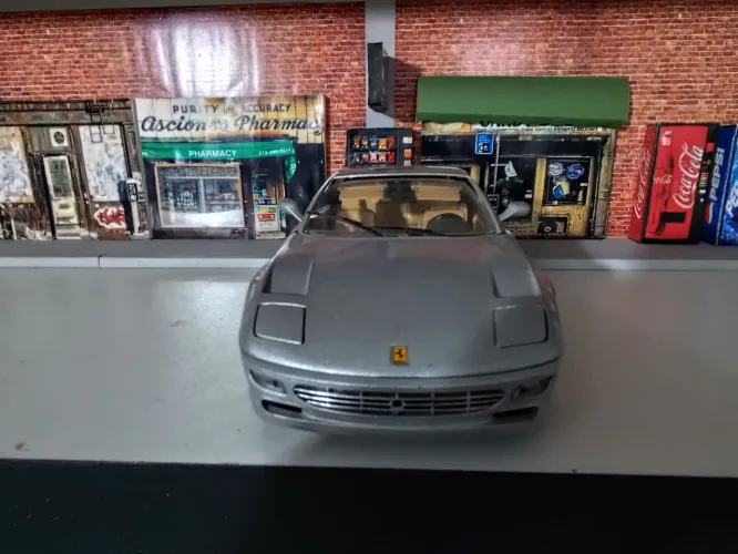Miniatura Ferrari 1/18