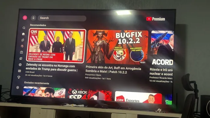 TV 82 POLEGADAS