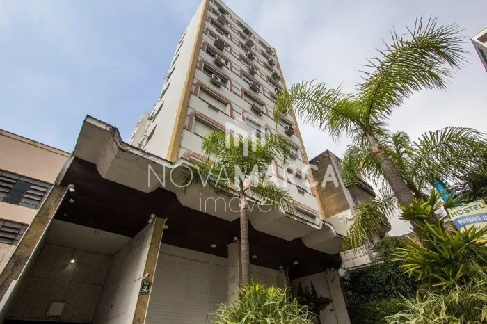 Nova Marca Imóveis aluga Apartamento semi mobiliado no Centro Histórico