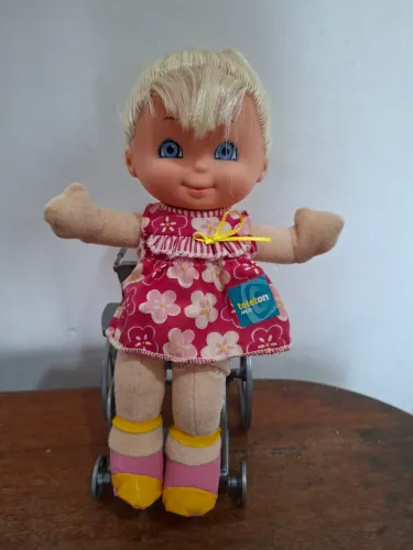Boneca Nina Teleton