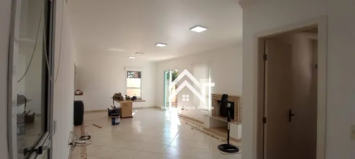 Casa em condomínio com 3 suítes para alugar, 155 m² por R$ 6.080/mês - Loanda - Atibaia/SP