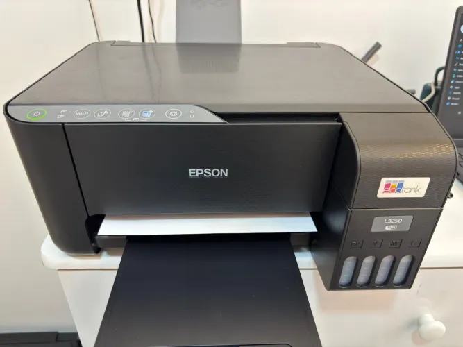 Epson L3250 impressora e copiadora