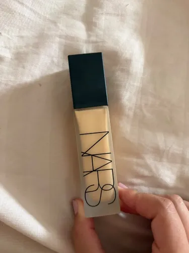 BASE NARS - Natural Matte Longwear Foundation