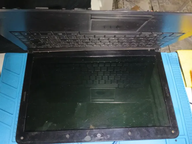 Notebook Positivo acompanha placa e carcaça C14CU4 C14CU51 Com Processador E Wi-fi Usada
