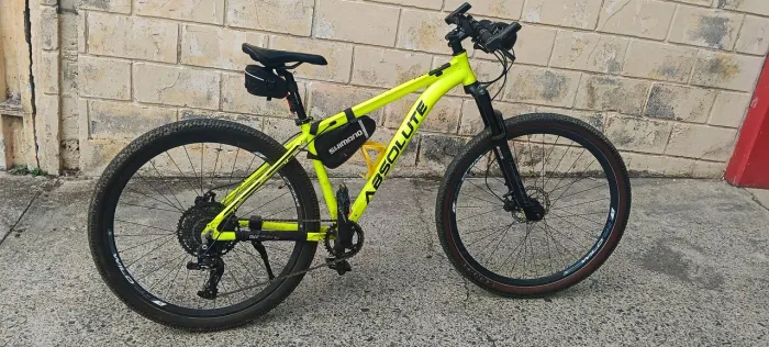 Bicicleta Absolute 29 aceito trocas