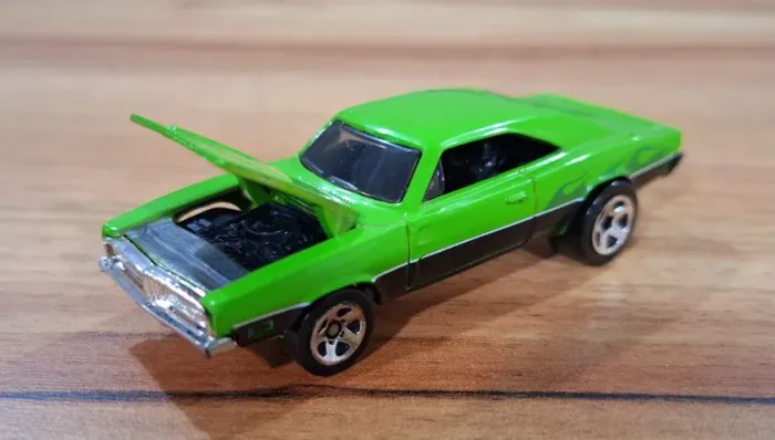 Hot Wheels '69 Dodge Charger - Team: Muscle Mania Series 2008 (Loose)