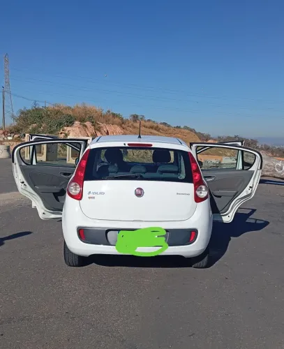 Fiat Palio Attractive 1.0 EVO Fire Flex 8V 5P 2016