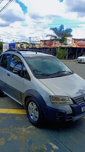 Fiat Idea Adv./ Adv.lock.dualogic 1.8 Flex 5P 2010