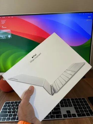 Keyboard iPad M4 Pro 11 polegadas 
