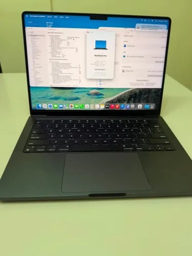 MacBook Pro m4 pro 14 inch 24gb ram 1tb SSD
