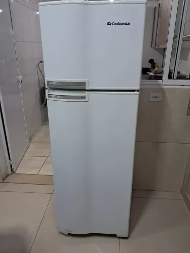 Geladeira Continental
