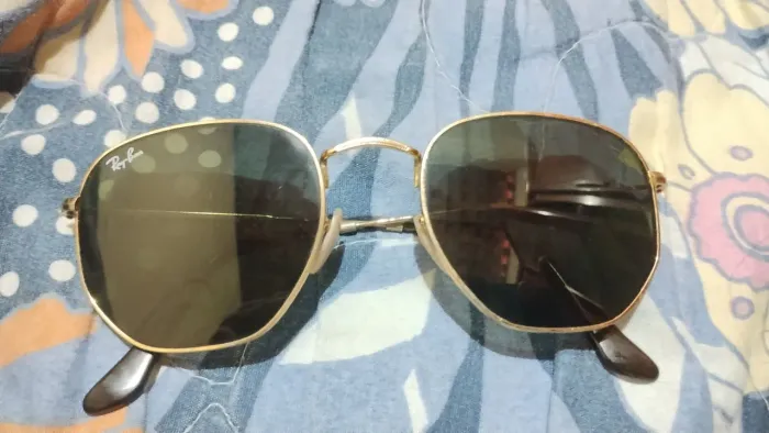 Vendo óculos Rayban original semi novo