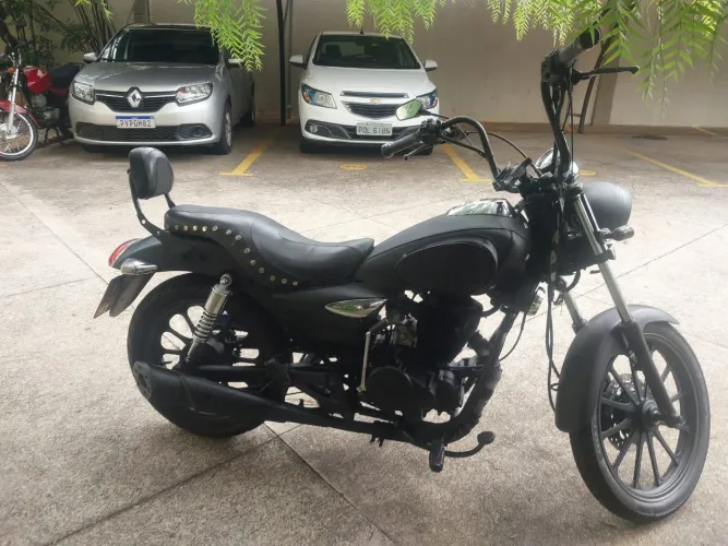 Moto Custom